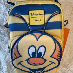 Lug Disney Donald Duck EPCOT Flower & Garden Festival 2023 Yellow Blue Crossbody